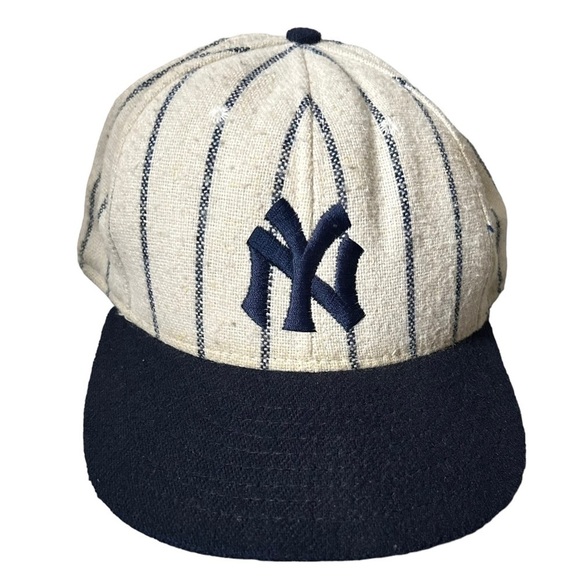 VINTAGE American Needle New York Yankees 100%Wool Fitted Baseball Hat - Picture 1 of 7